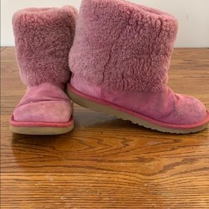 Girl Uggs